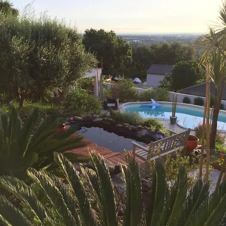 Charmant Rez De Avec Vue Imprenable Et Piscine Διαμέρισμα *